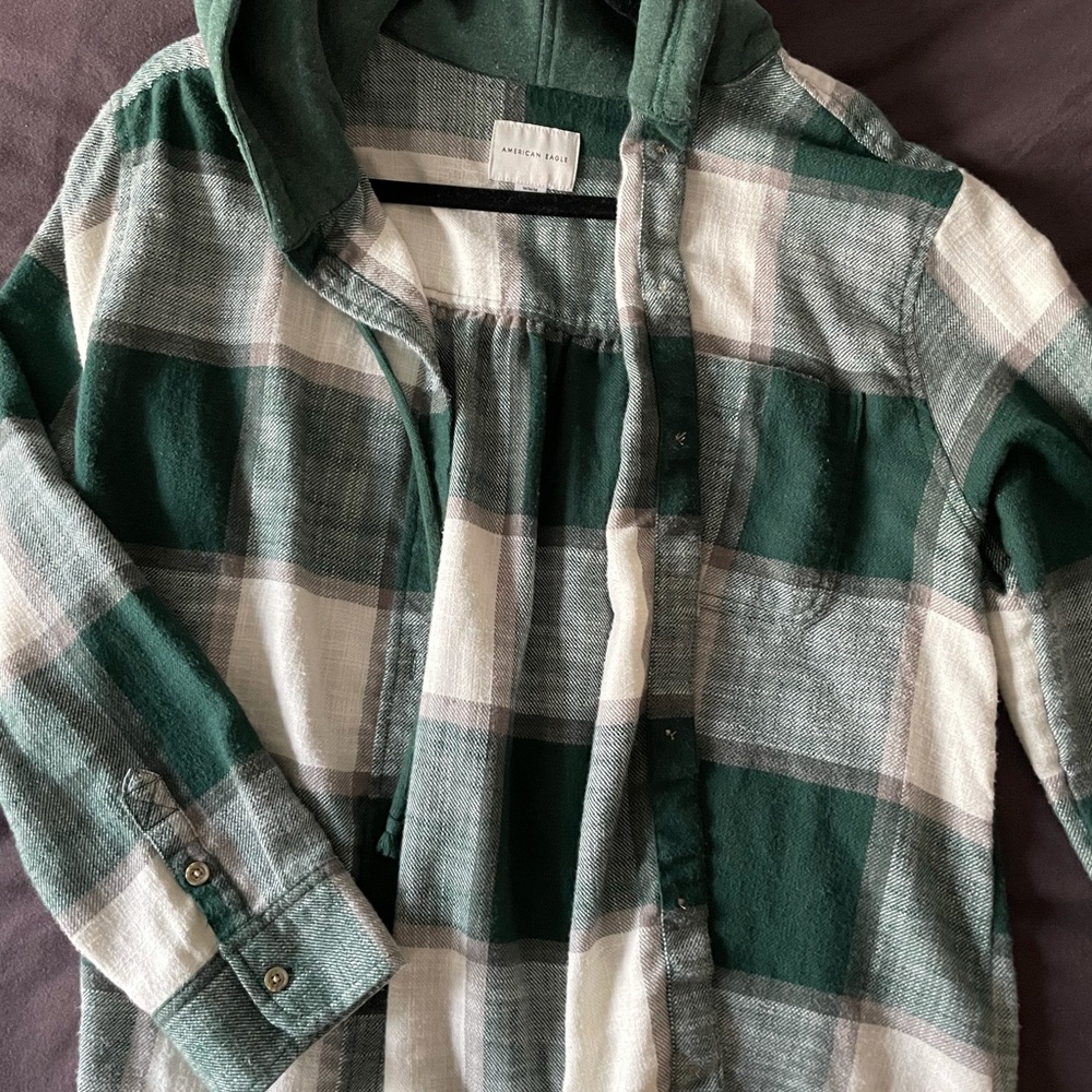 American Eagle hooded flannel